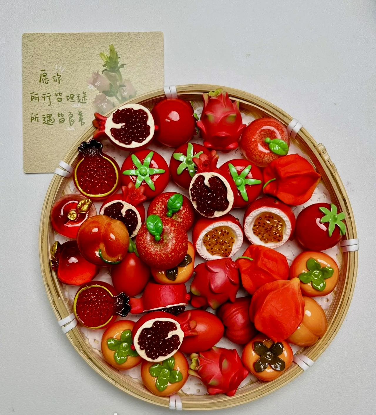 Fashion pop Miniatur Buah Tiruan Lucu - Dekorasi Rumah & Mainan Edukatif Anak  Hiasan buah dari resin Hiasan sayur dari resin DIY resin Mainan penghilang stres Syal