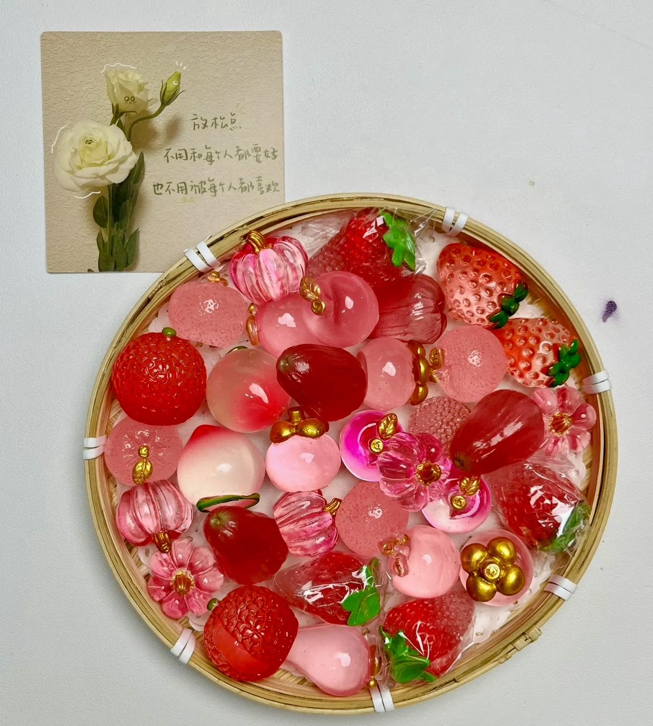 Fashion pop Miniatur Buah Tiruan Lucu - Dekorasi Rumah & Mainan Edukatif Anak  Hiasan buah dari resin Hiasan sayur dari resin DIY resin Mainan penghilang stres Syal